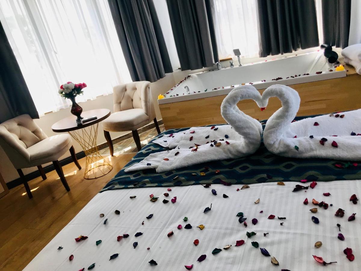 Newalla Hotel Old City イスタンブール エクステリア 写真