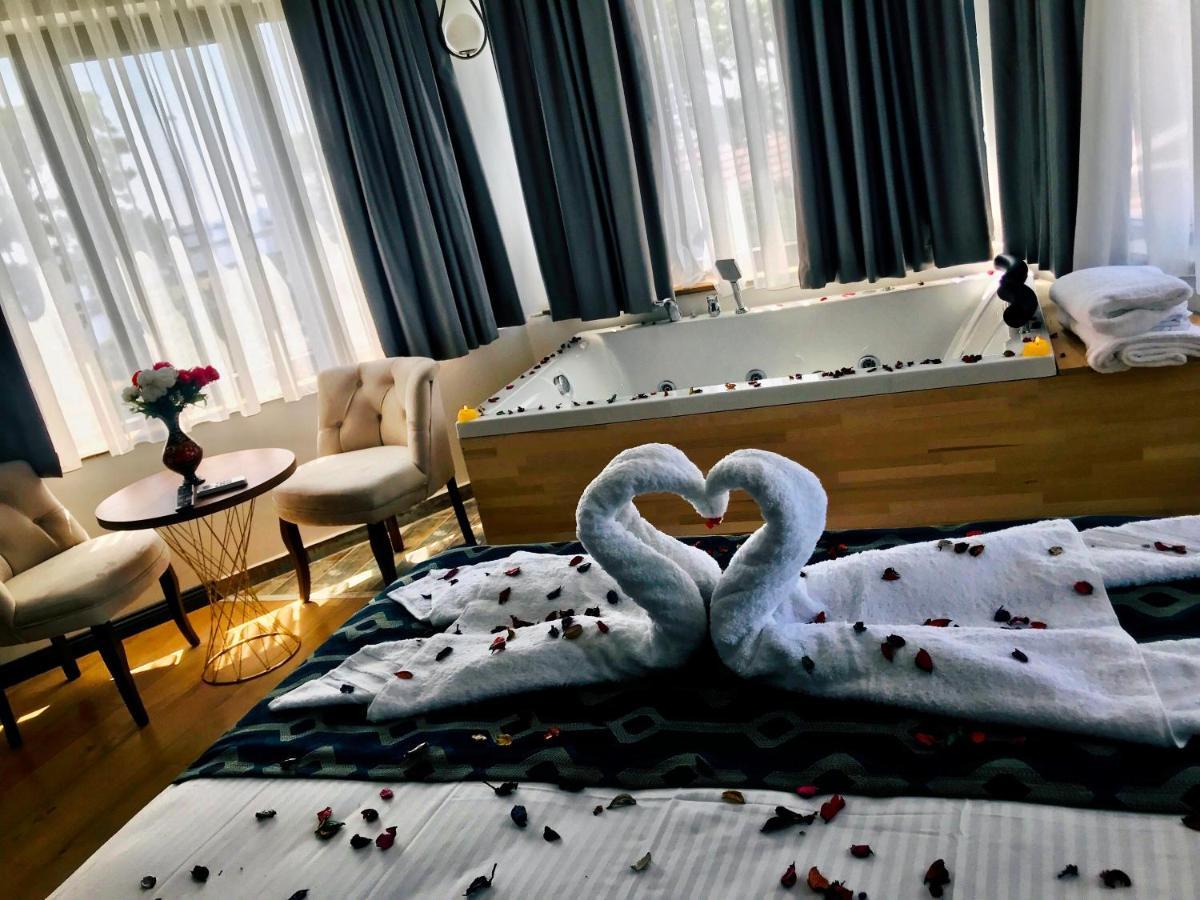 Newalla Hotel Old City イスタンブール エクステリア 写真