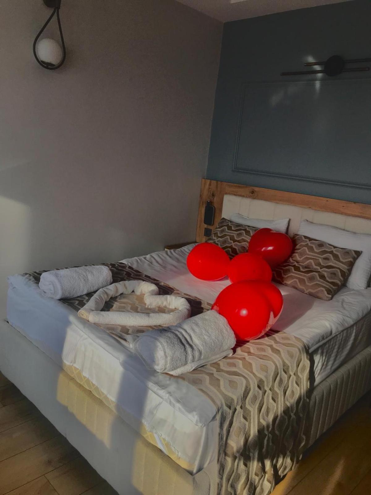 Newalla Hotel Old City イスタンブール エクステリア 写真